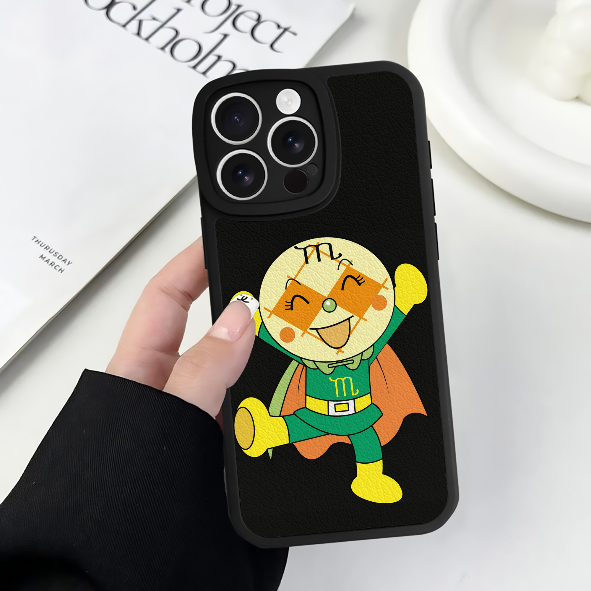 （画像用） アンパンマン Anpanman 【iPhone 16シリーズ対応】シリコンスマホケース（レザー調） 材質：シリコン